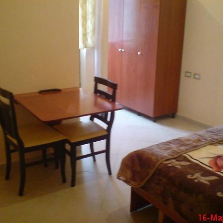Hotel Natyra E Qete Peshkopi Екстериор снимка