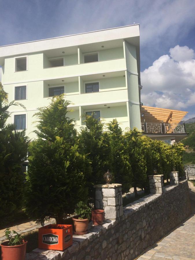 Hotel Natyra E Qete Peshkopi Екстериор снимка
